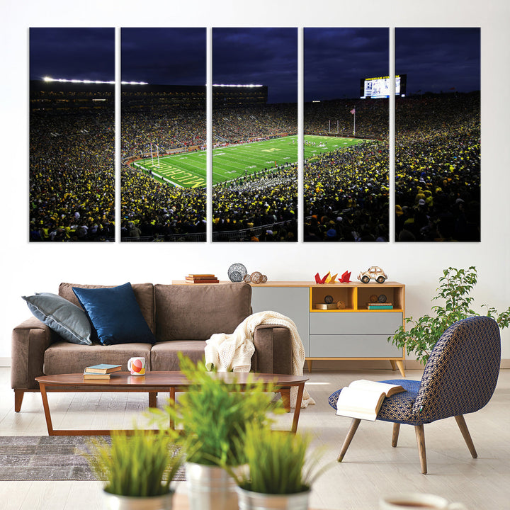 Michigan Football Stadium Wall Art Canvas Print, NFL Wall Art, Sports Room Wall Art Print, Sports Grill Bar Wall Decor, Football Lover Decor