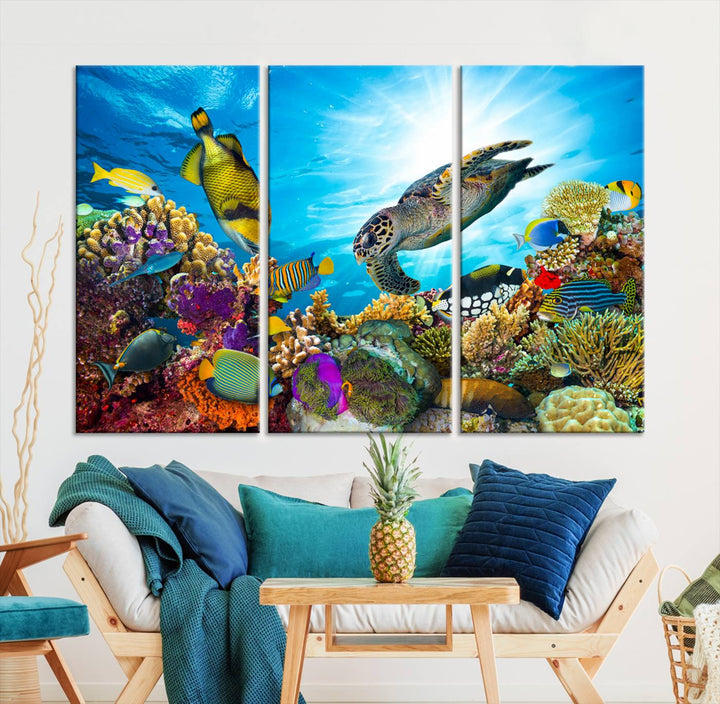 Ocean Underwater Life Turtle Wall Art Canvas Print