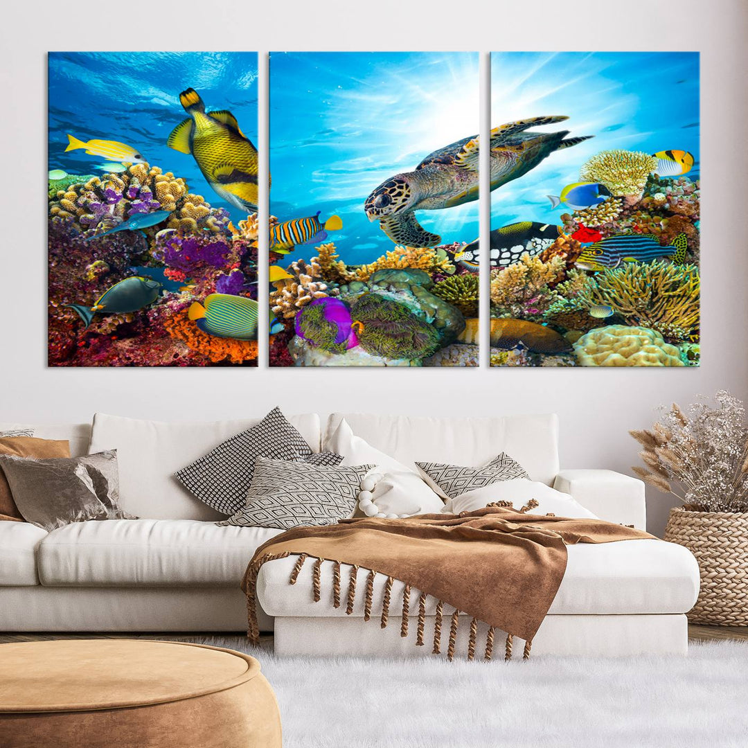 Ocean Underwater Life Turtle Wall Art Canvas Print