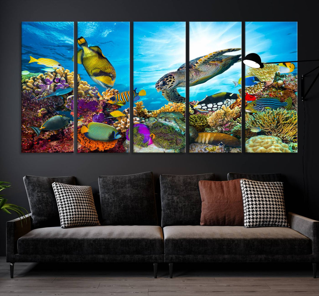 Ocean Underwater Life Turtle Wall Art Canvas Print