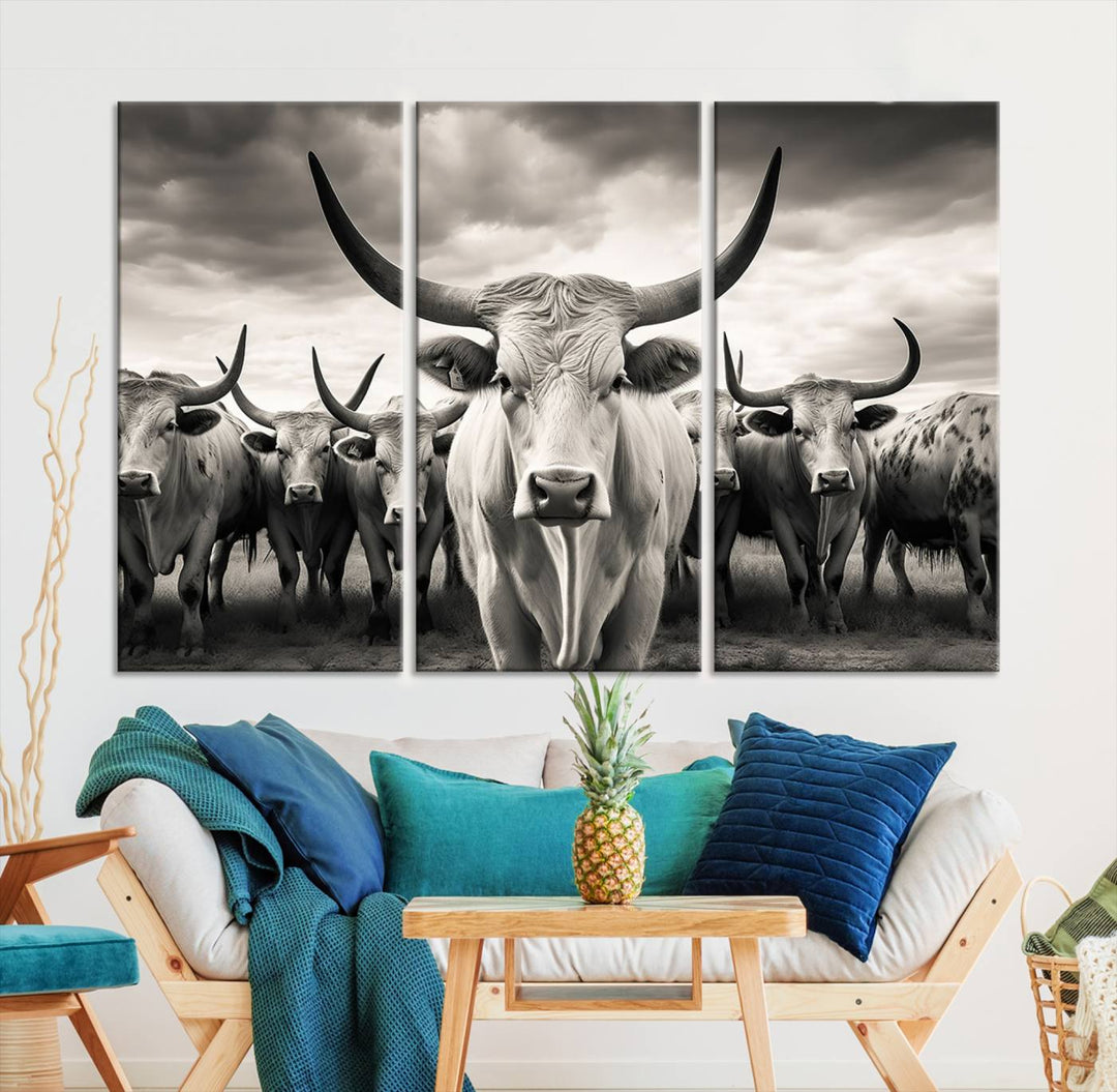 Texas Bighorn Cow Animal Wall Art Canvas Print, Longhorn Cow Large Wall Art