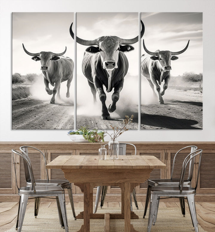 Texas Bighorn Cow Animal Wall Art Canvas Print, Longhorn Cow Large Wall Art