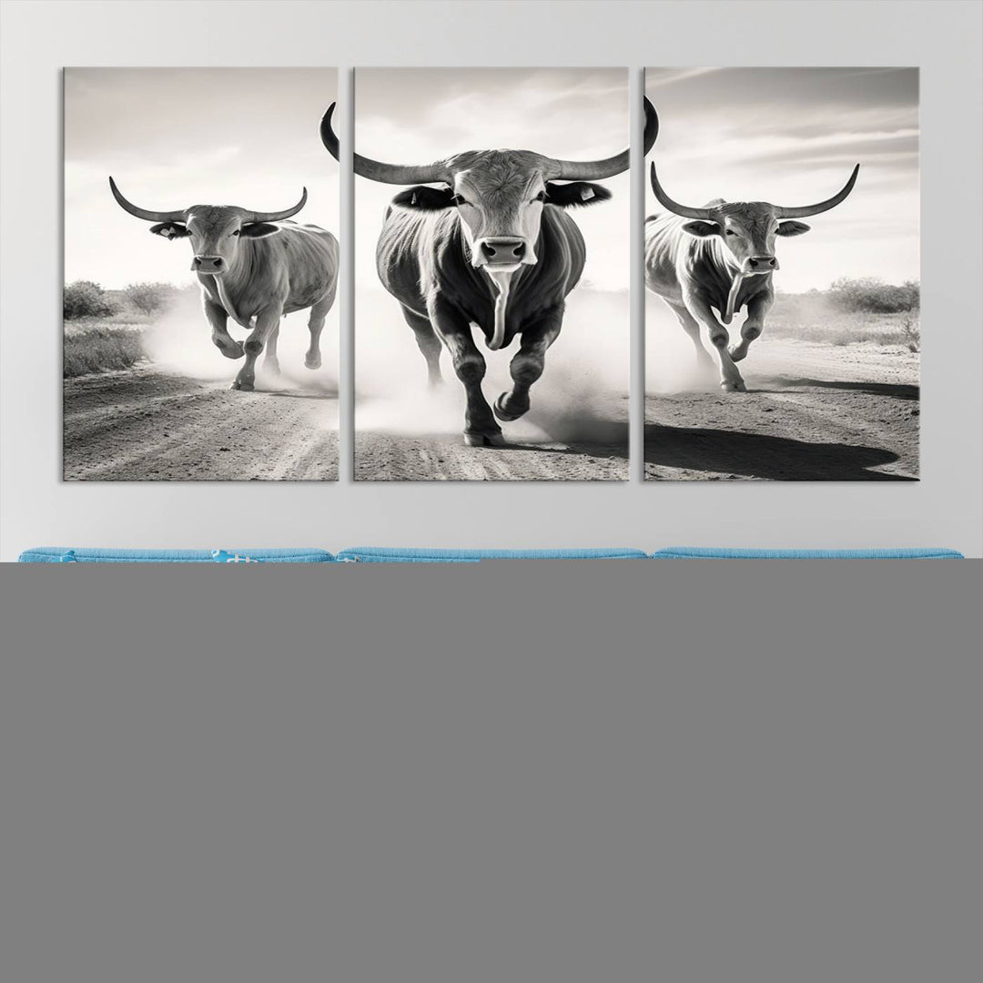 Texas Bighorn Cow Animal Wall Art Canvas Print, Longhorn Cow Large Wall Art