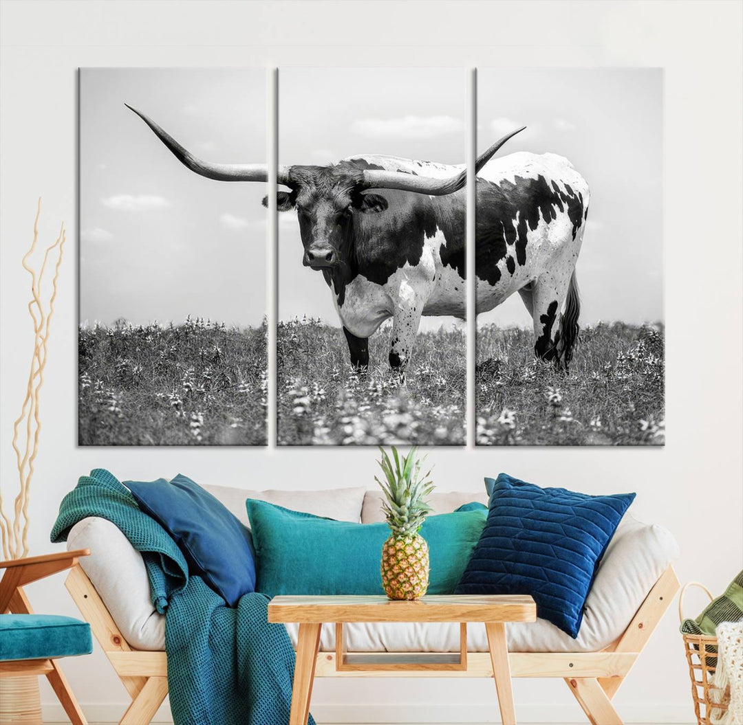 Texas Black White Highland Longhorn Cow Wall Art Canvas Print