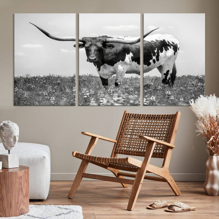 Texas Black White Highland Longhorn Cow Wall Art Canvas Print