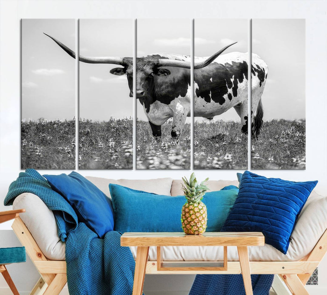 Texas Black White Highland Longhorn Cow Wall Art Canvas Print