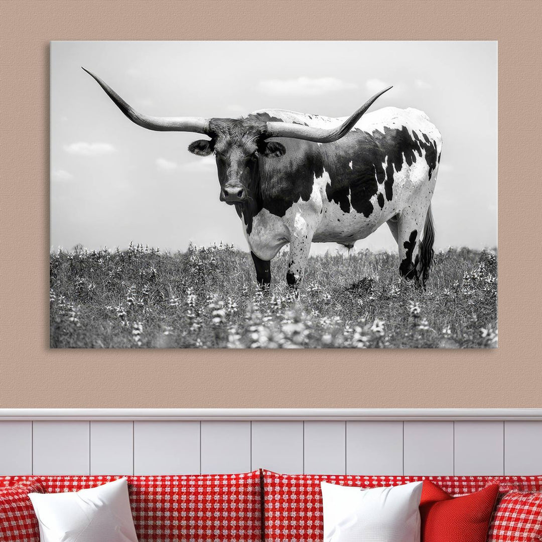 Texas Black White Highland Longhorn Cow Wall Art Canvas Print