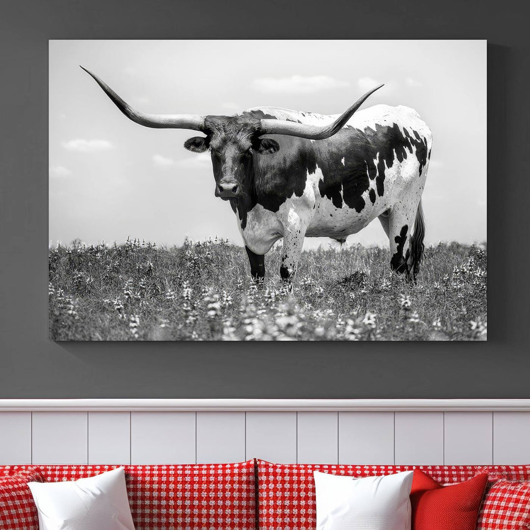 Texas Black White Highland Longhorn Cow Wall Art Canvas Print