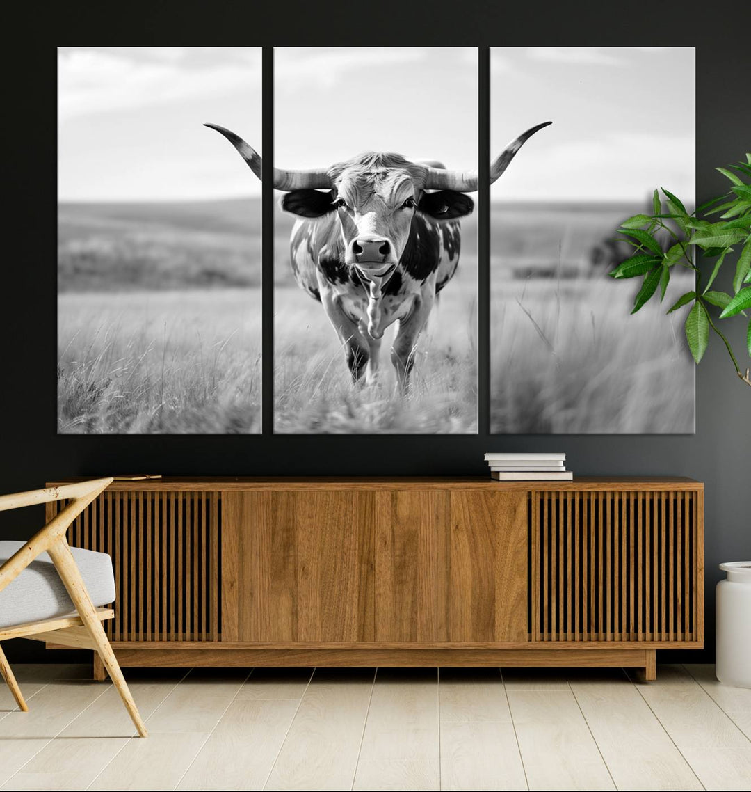 Texas Cow Longhorn Wall Art Canvas Print for Farm House Wall Decor, Farmhouse Wall Art Print