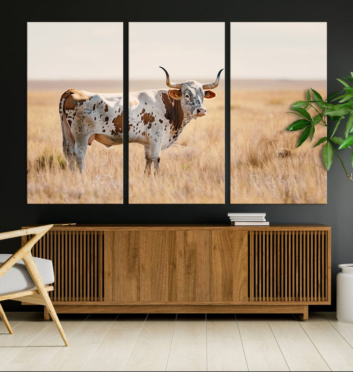 Texas Cow Longhorn Wall Art Canvas Print for Farm House Wall Decor, Farmhouse Wall Art Print