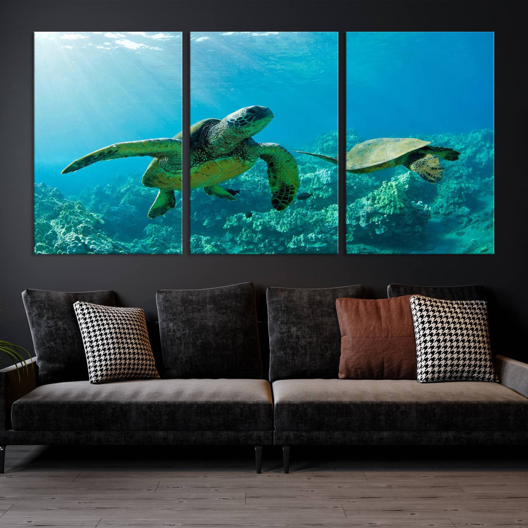 Two Beautiful Sea turtle Wall Art Canvas Print, Ocean Wild Life Print