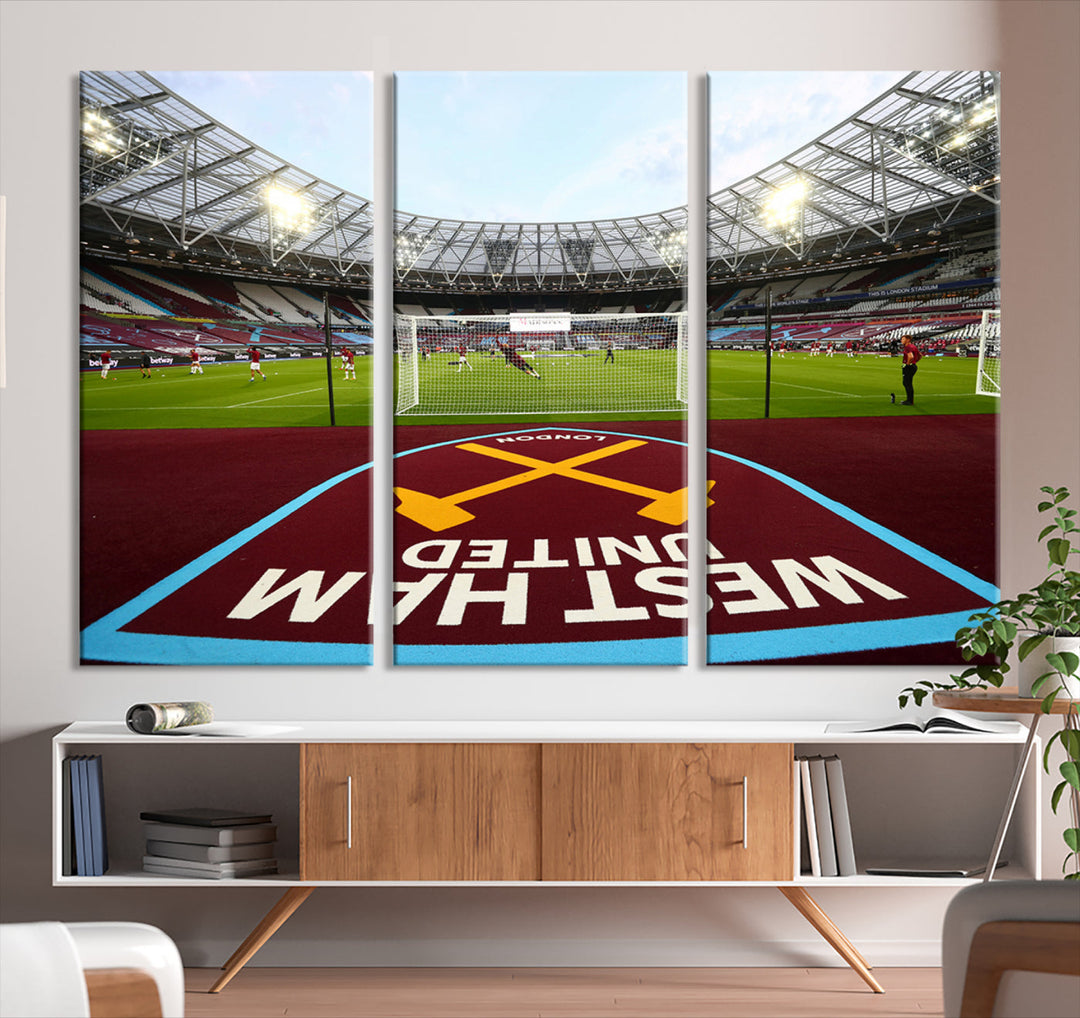 West Ham United Stadium London Stadium Wall Art Canvas Print, Premier League Wall Art Canvas Print - UEFA Soccer Wall Art Soccer Lover Gifts